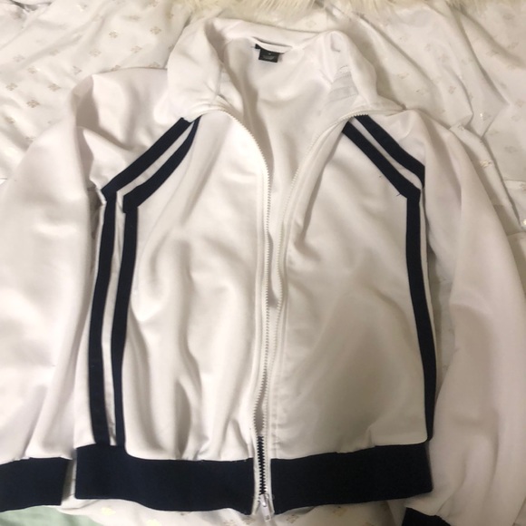 Bomber jacket - Picture 2 of 3